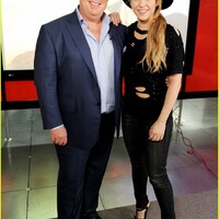 shakira-performs-new-song-the-one-thing-on-the-voice-04.jpg