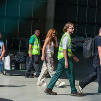 Shakira-desembarca-no-Brasil-para-megashow-no-Rio-0036531805202604291421-9_copie.jpg