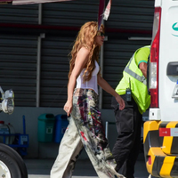 Shakira-desembarca-no-Brasil-para-megashow-no-Rio-0036531806202604291421-7_copie.jpg