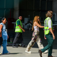 Shakira-desembarca-no-Brasil-para-megashow-no-Rio-0036531808202604291421-9_copie.jpg