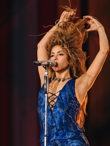 shakira_1778108368_3891377346666204054_217867189.jpg