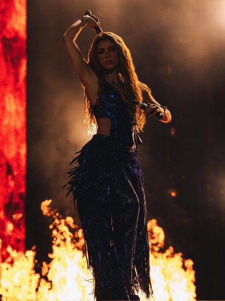 shakira_1782078216_3924669771763190299_217867189.jpg