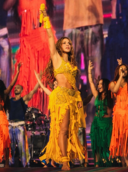 shakira_1782078216_3924673800056780192_217867189.jpg
