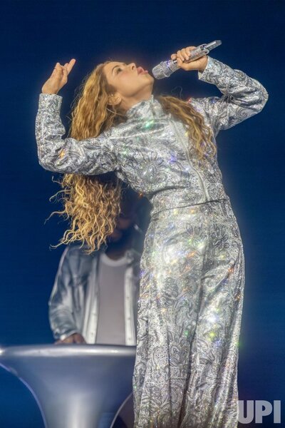 SHAKIRA-2026-32.jpg